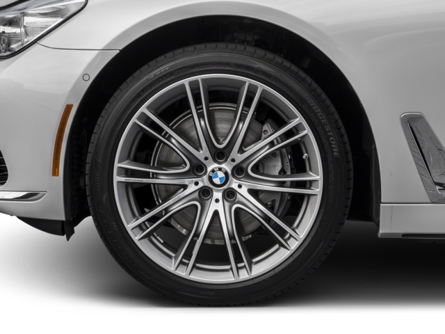 2018 BMW 7 Series 740i