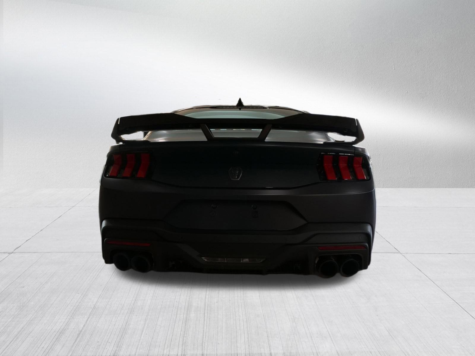 2025 Ford Mustang Dark Horse