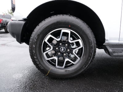 2026 Ford Bronco Outer Banks