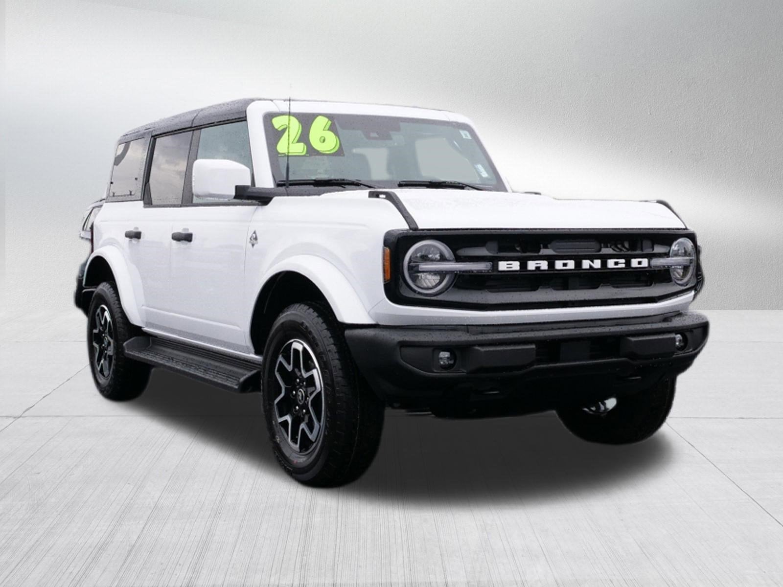 2026 Ford Bronco Outer Banks