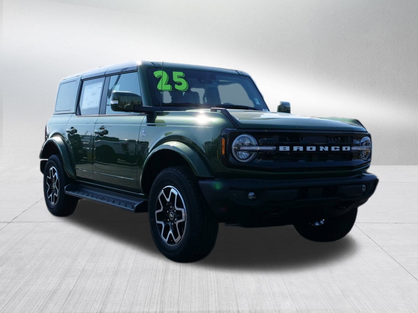 2025 Ford Bronco Outer Banks