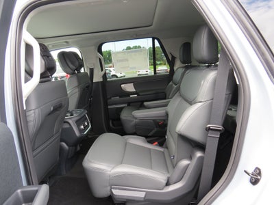 2027 Ford Expedition Active