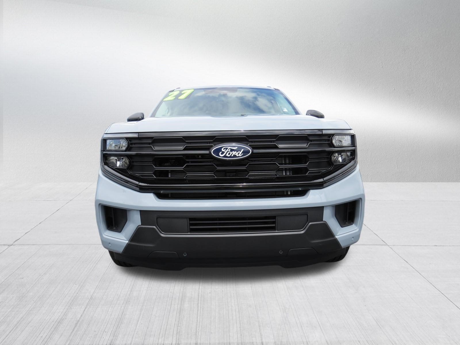 2027 Ford Expedition Active