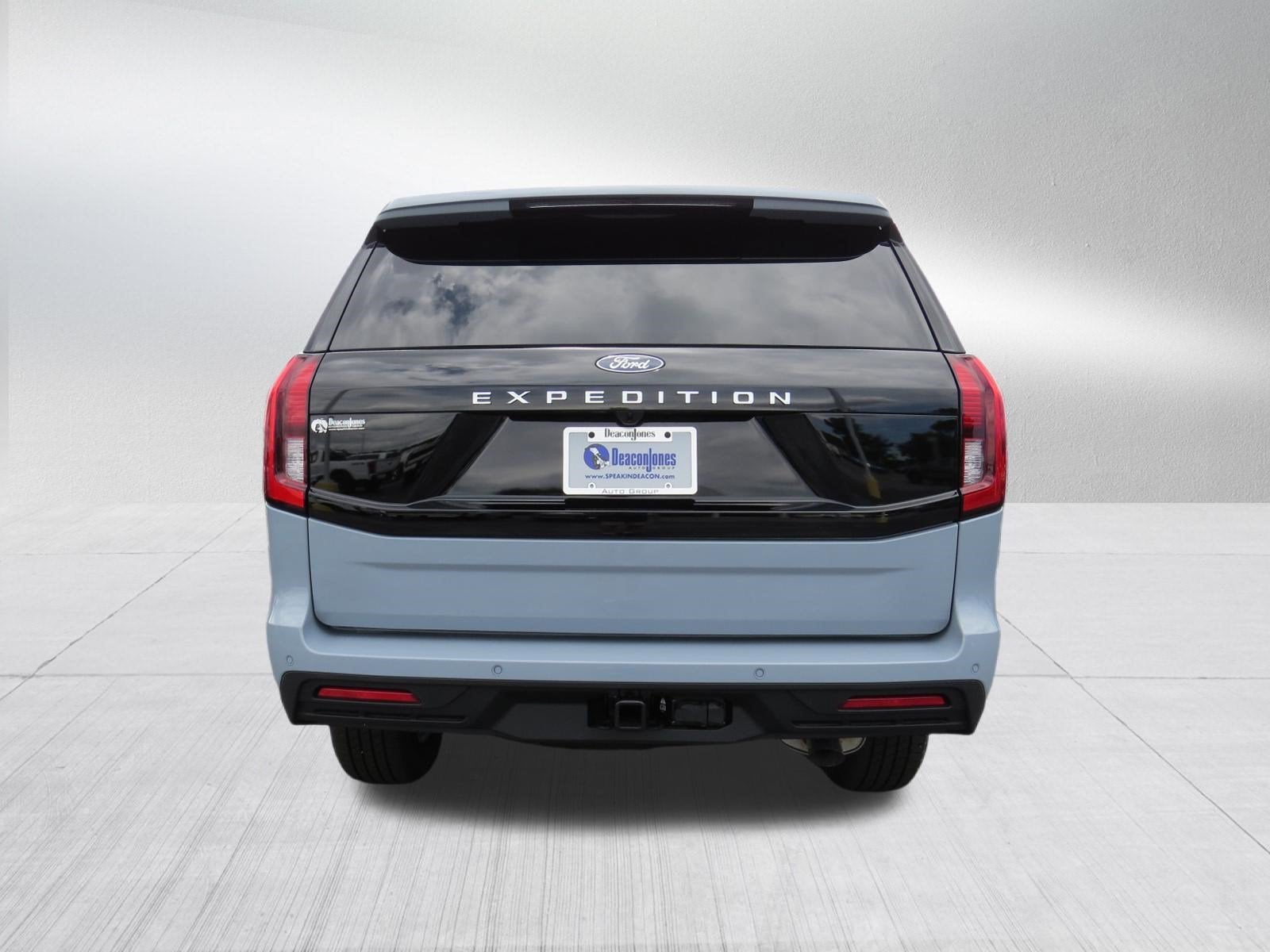 2027 Ford Expedition Active