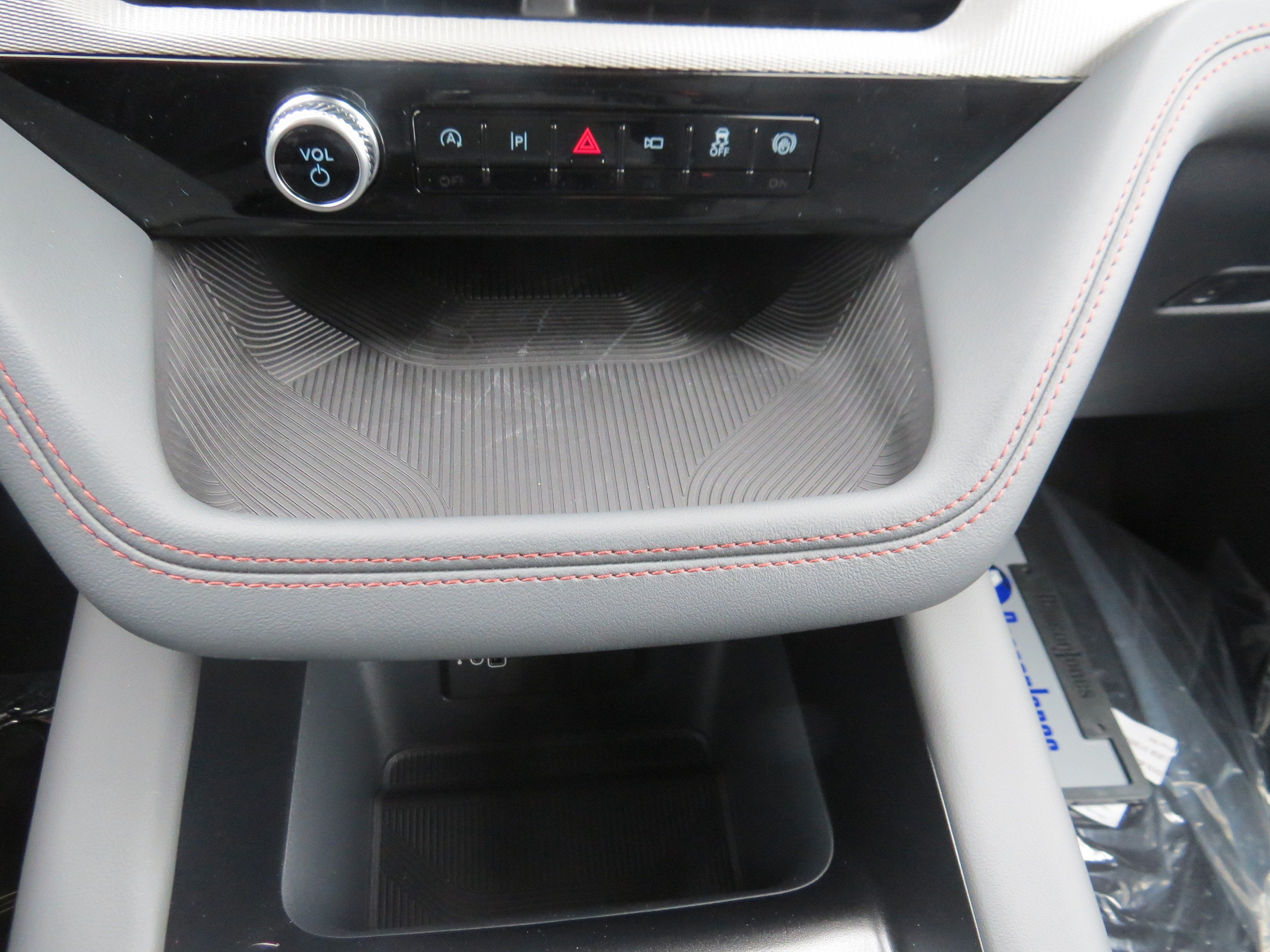2027 Ford Explorer Base