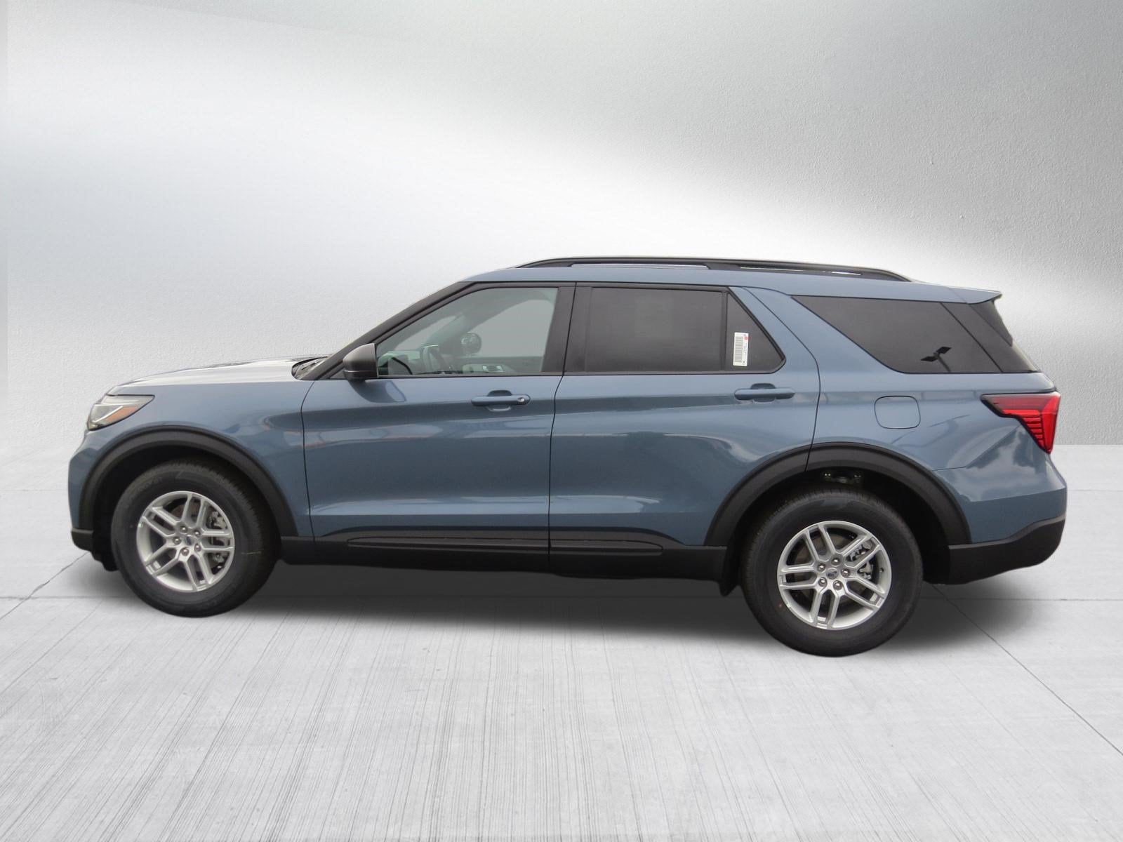 2027 Ford Explorer Base