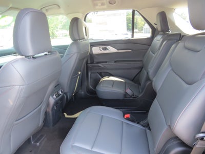 2026 Ford Explorer Base