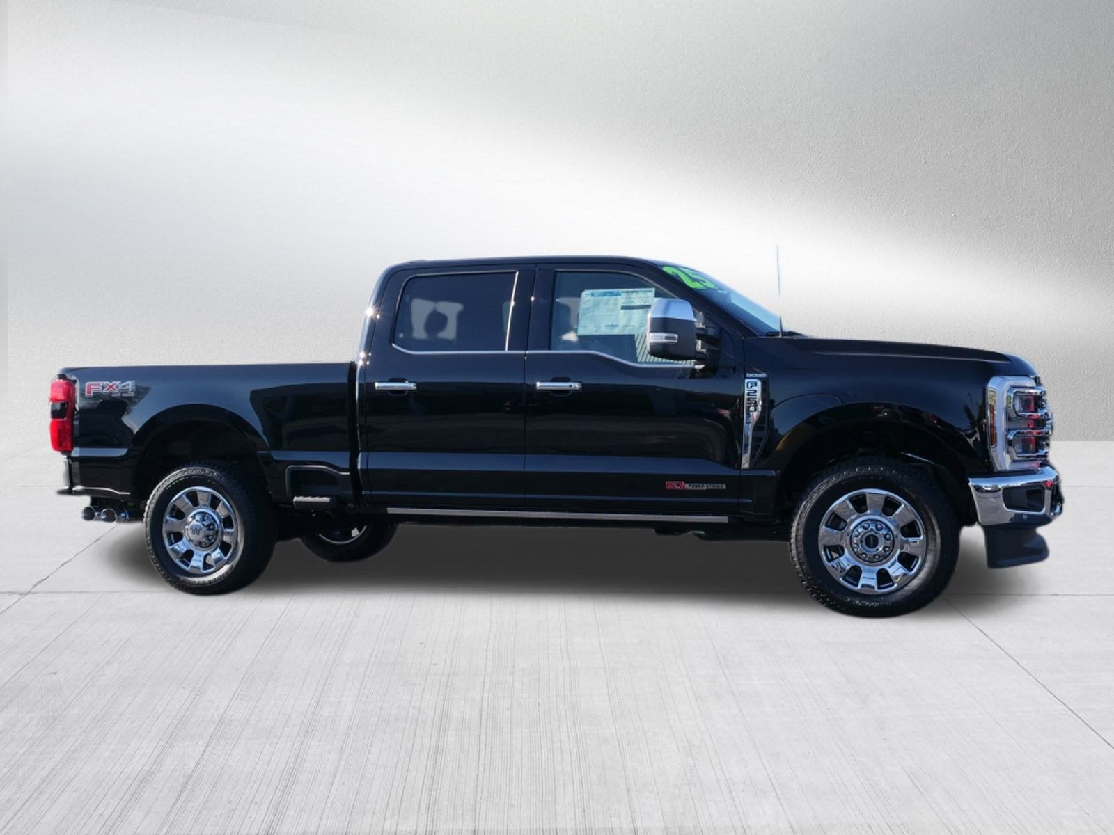 2025 Ford Super Duty F-250 SRW F-250® King Ranch®