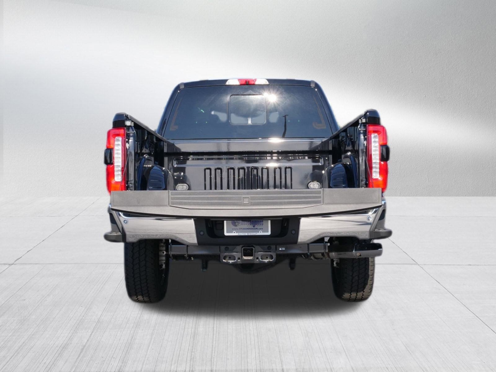 2025 Ford Super Duty F-250 SRW F-250® King Ranch®