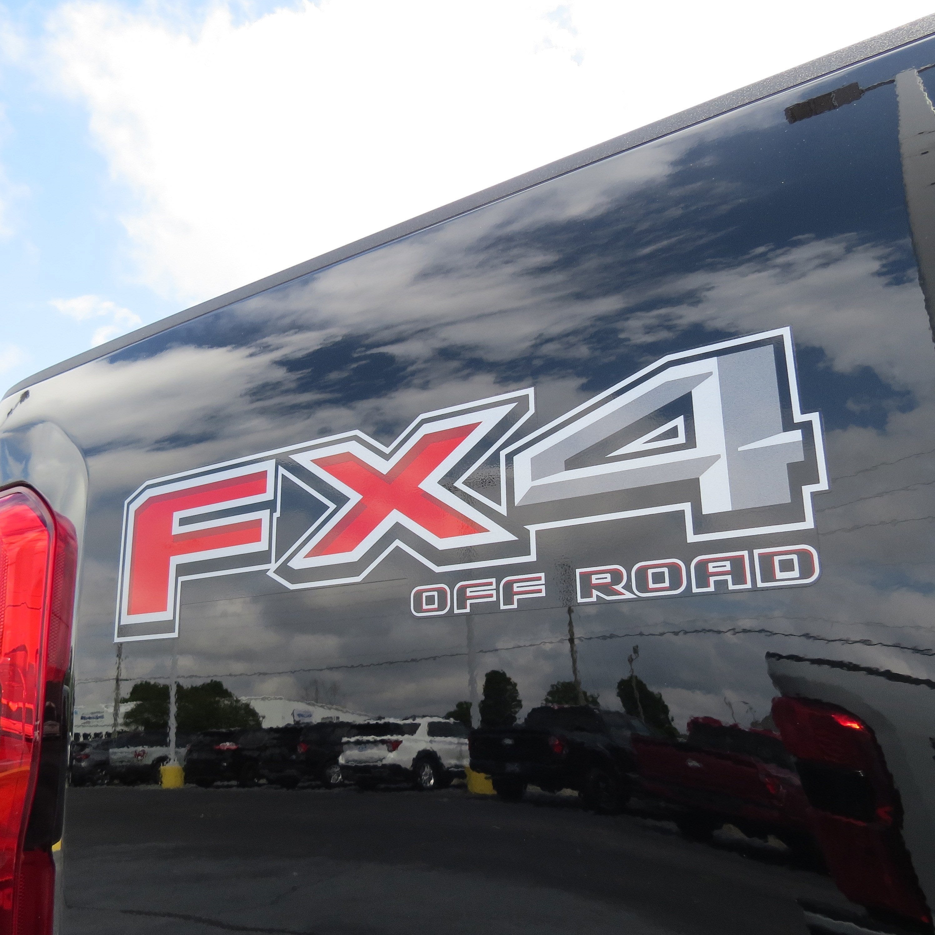 2025 Ford Super Duty F-250 SRW F-250® Platinum®