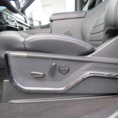 2025 Ford Super Duty F-250 SRW F-250® Platinum®