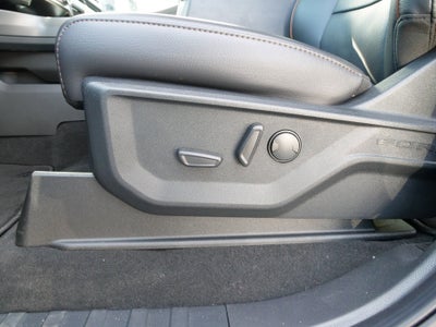 2025 Ford Super Duty F-250 SRW F-250® Lariat®