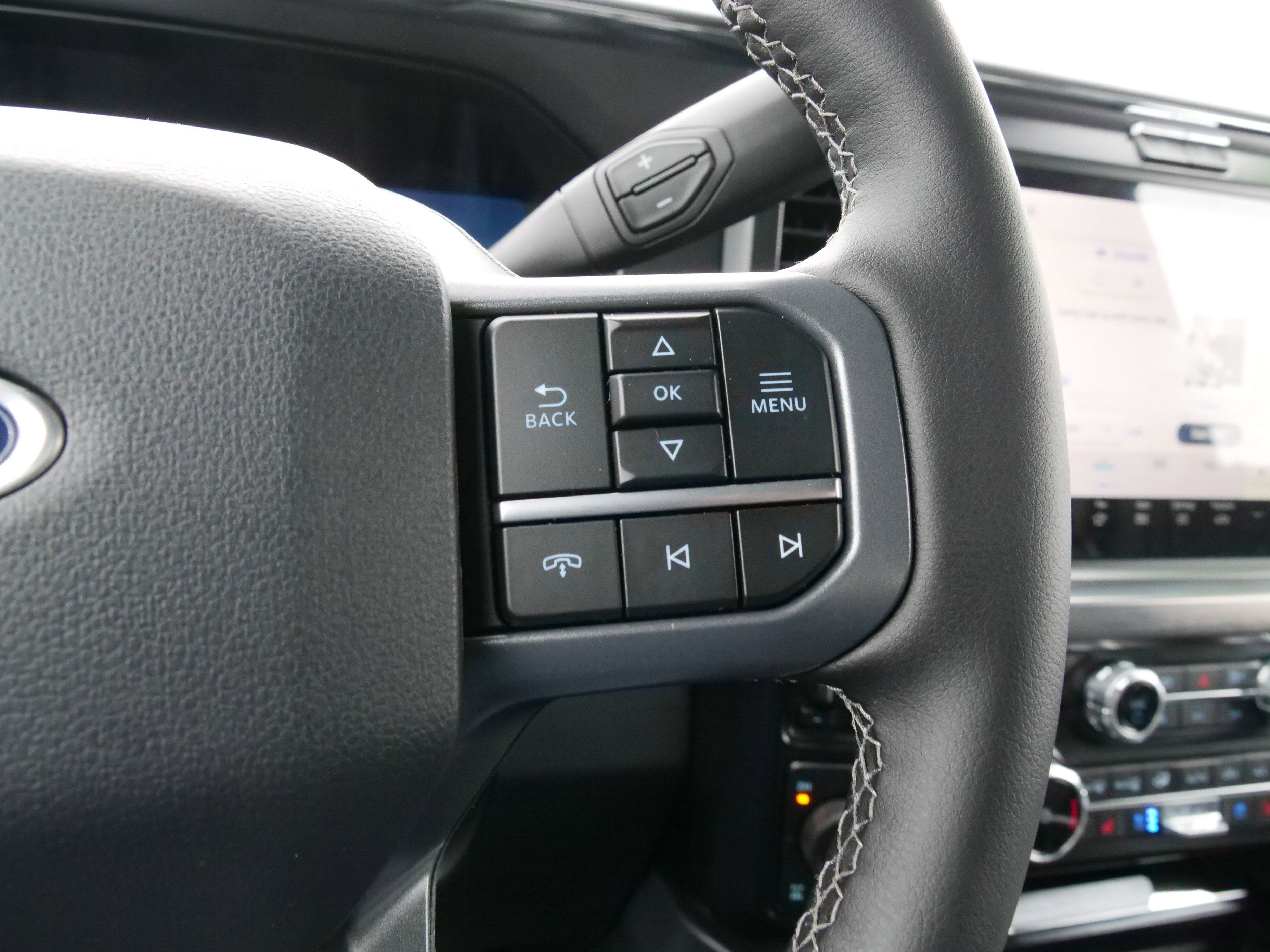 2025 Ford Super Duty F-250 SRW F-250® Lariat®