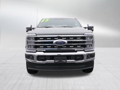 2025 Ford Super Duty F-250 SRW F-250® Lariat®