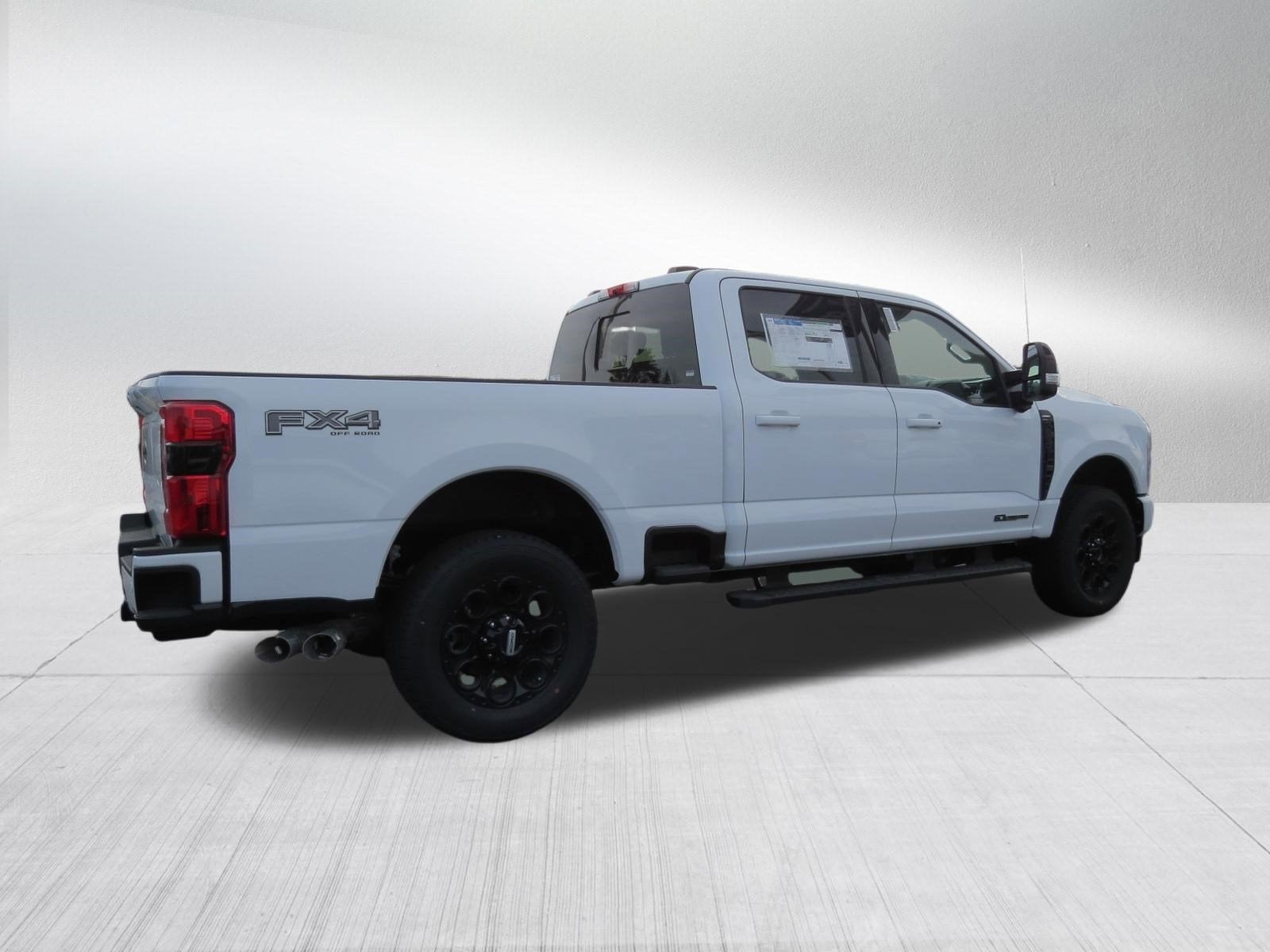 2025 Ford Super Duty F-250 SRW F-250® Lariat®