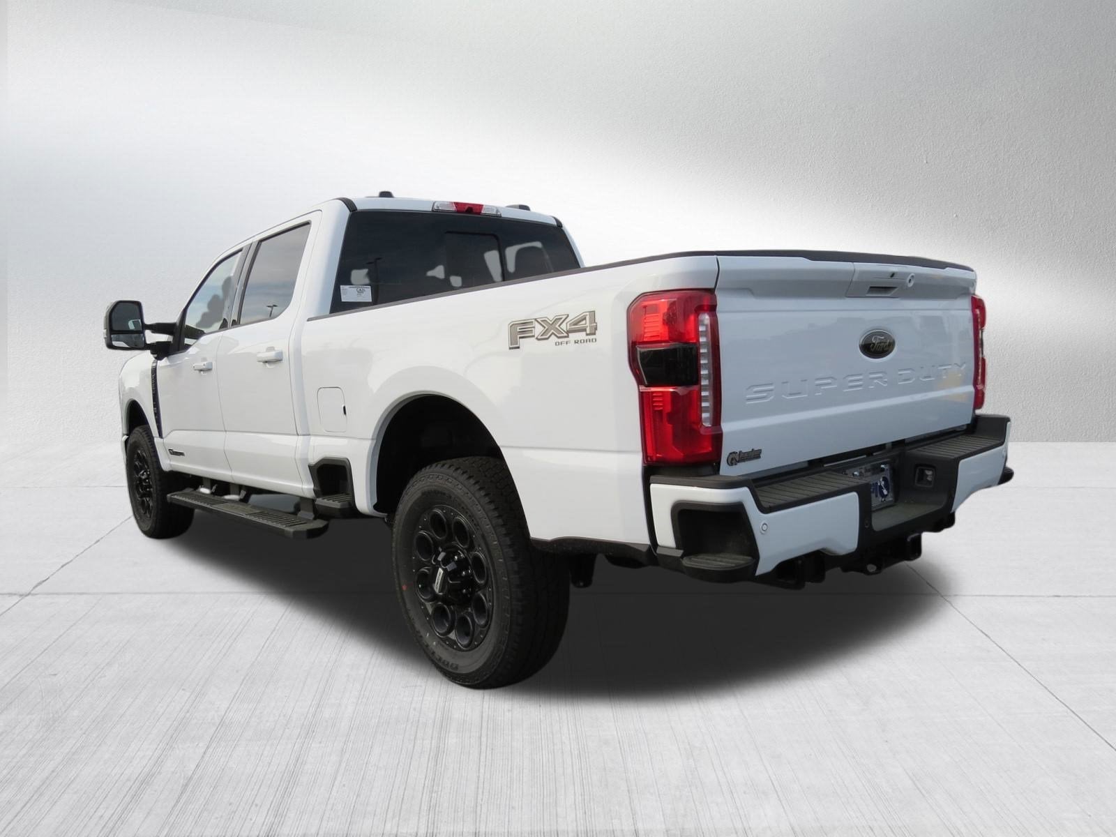 2025 Ford Super Duty F-250 SRW F-250® Lariat®