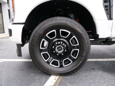 2026 Ford Super Duty F-350 SRW F-350® Platinum®