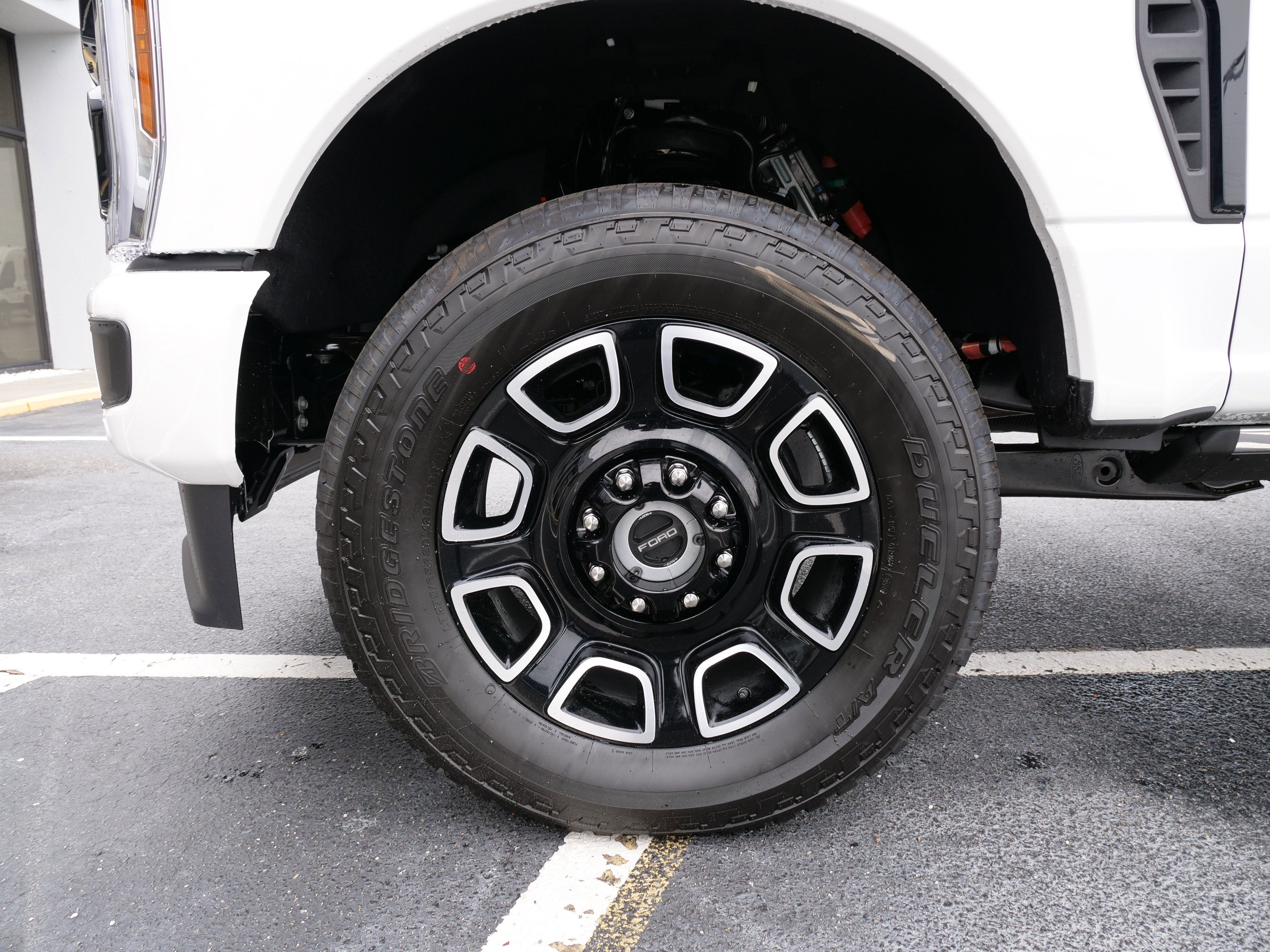 2026 Ford Super Duty F-350 SRW F-350® Platinum®