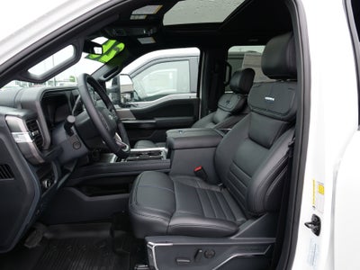 2026 Ford Super Duty F-350 SRW F-350® Platinum®