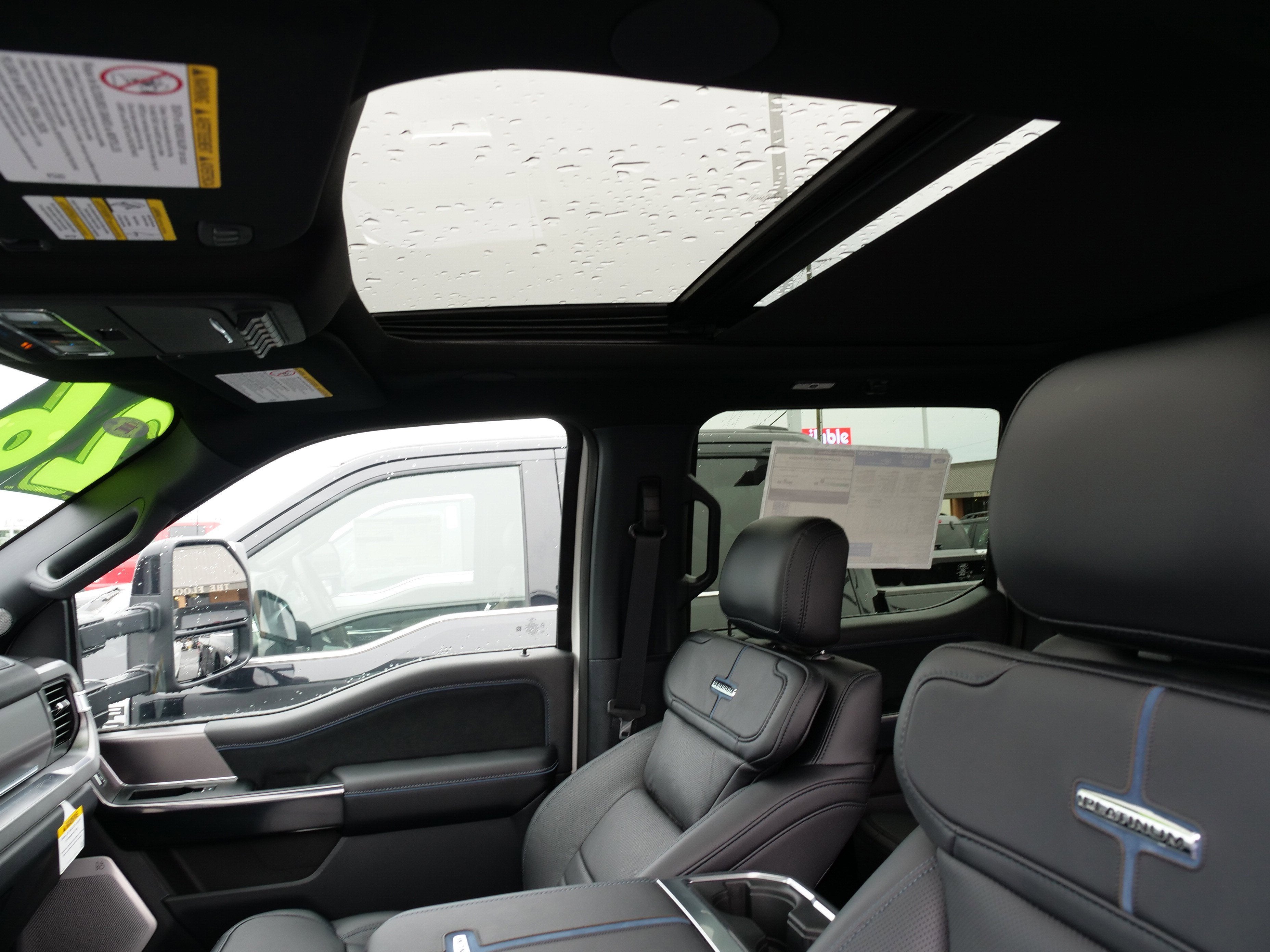 2026 Ford Super Duty F-350 SRW F-350® Platinum®