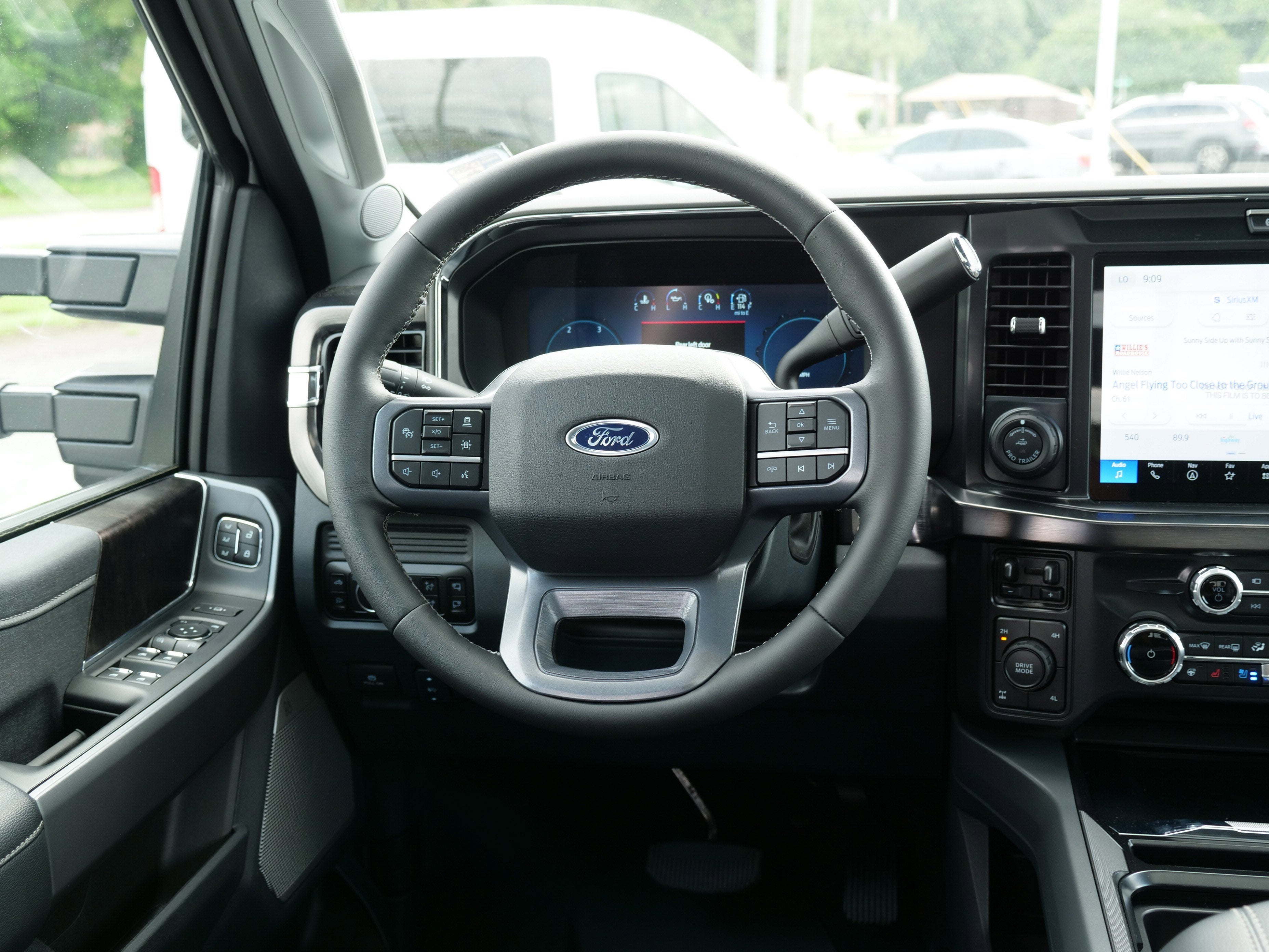 2026 Ford Super Duty F-350 SRW F-350® Lariat®
