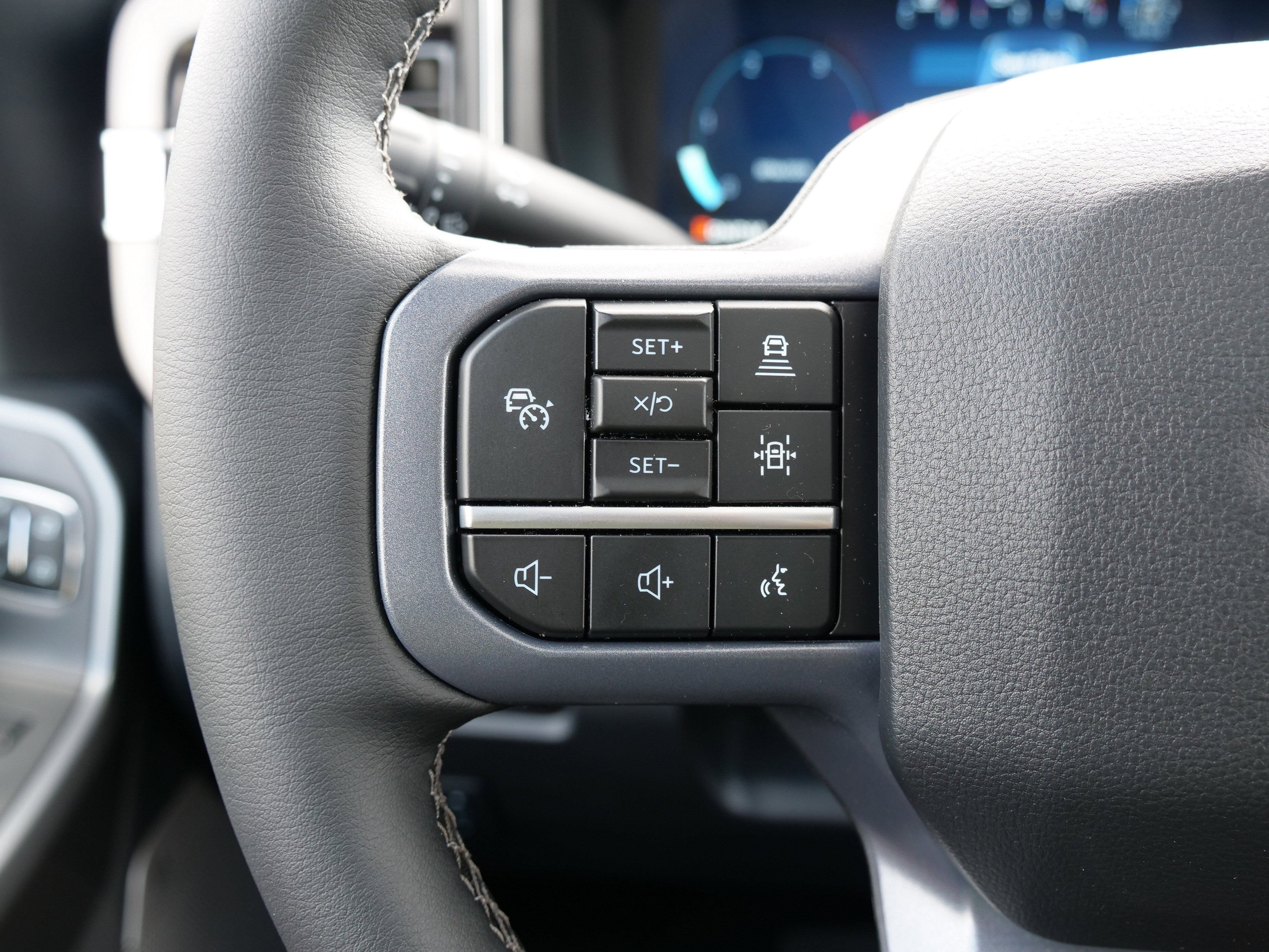 2026 Ford Super Duty F-350 SRW F-350® Lariat®