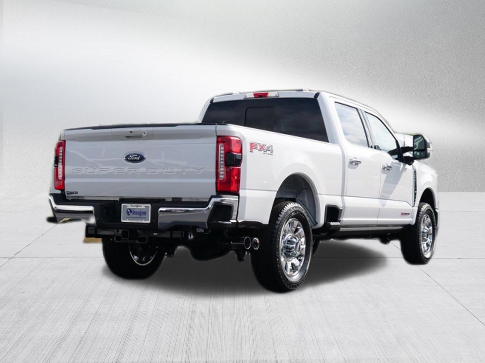 2026 Ford Super Duty F-350 SRW F-350® Lariat®
