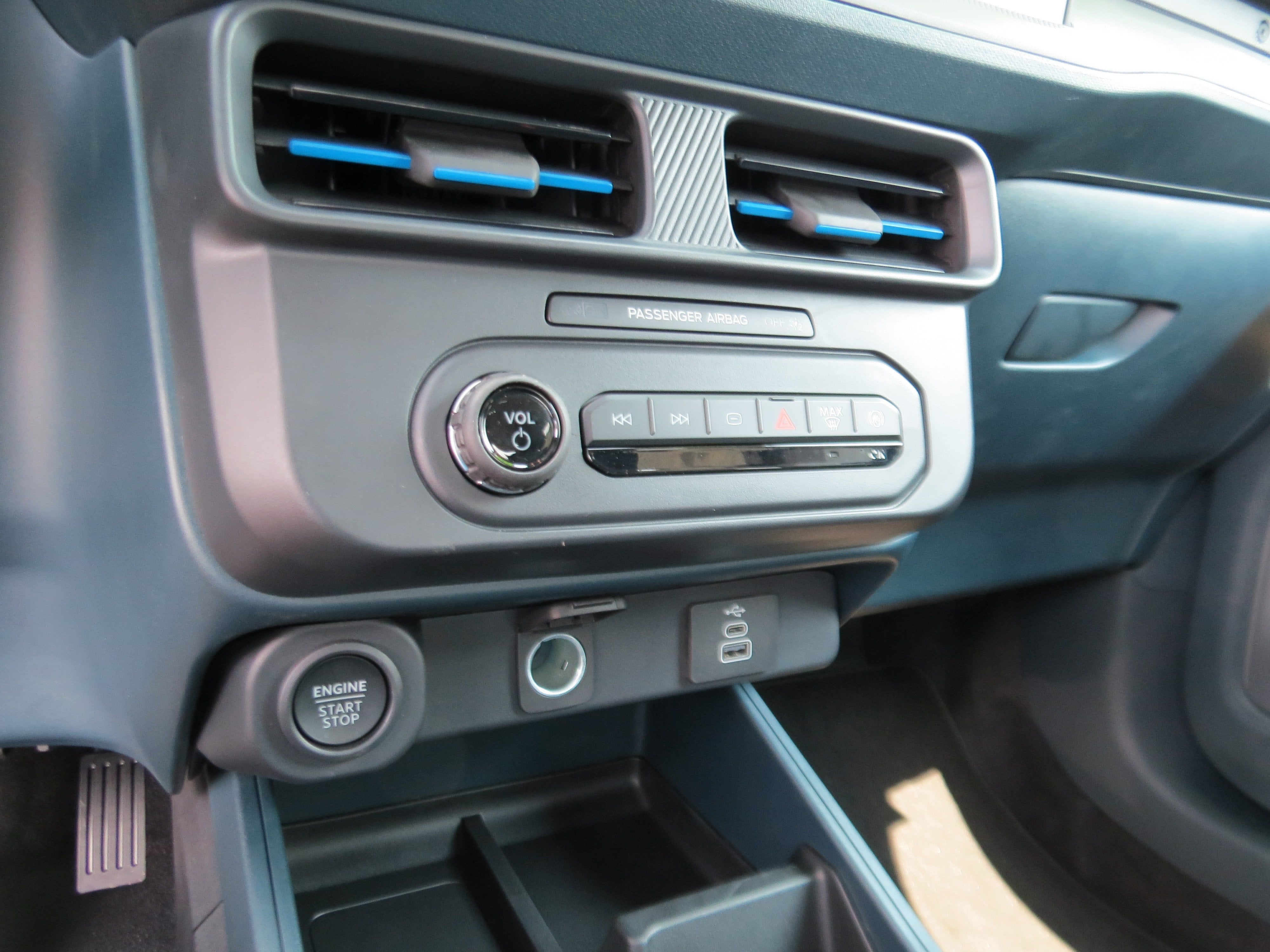 2026 Ford Maverick Lobo Standard