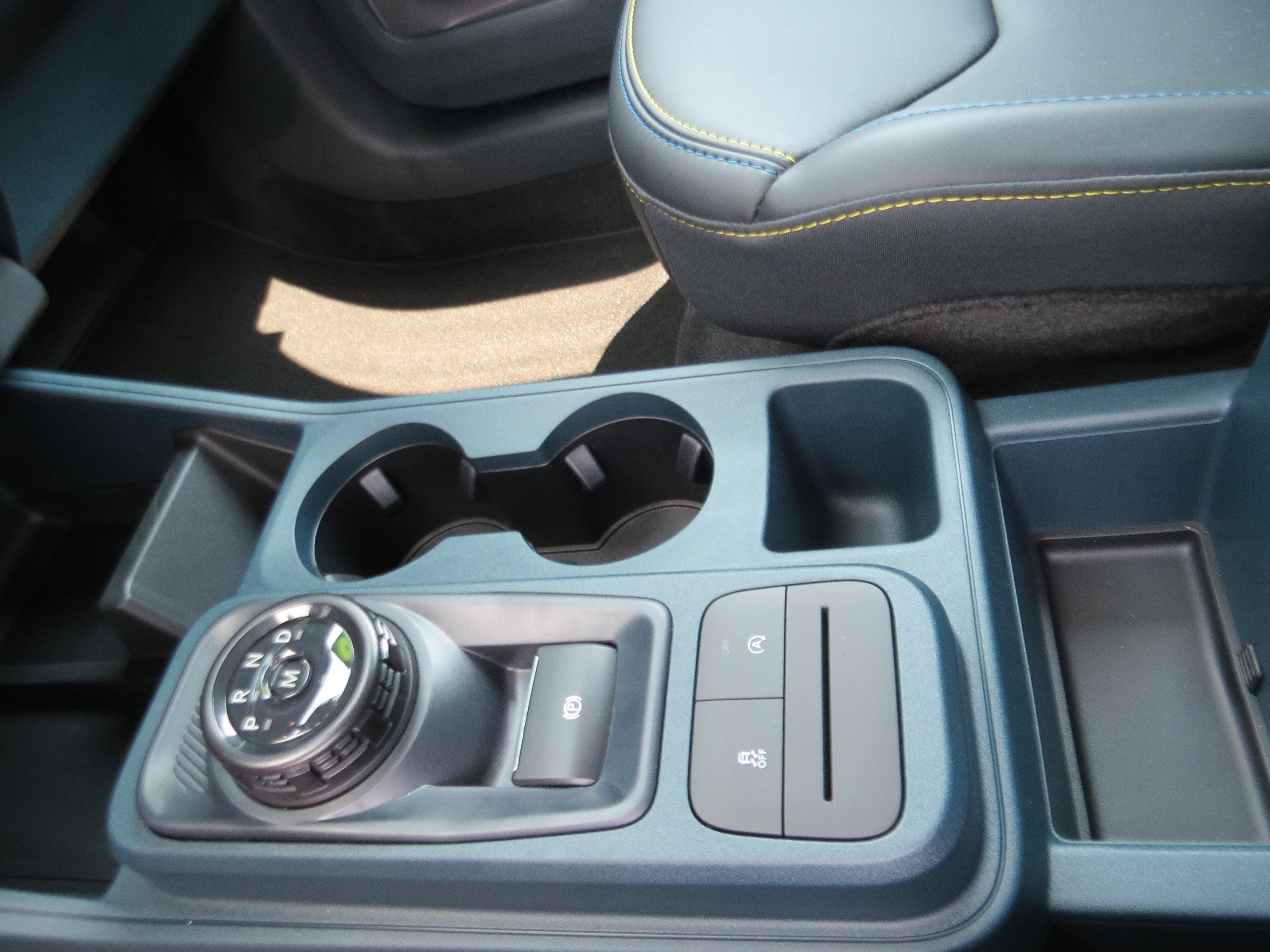 2026 Ford Maverick Lobo Standard