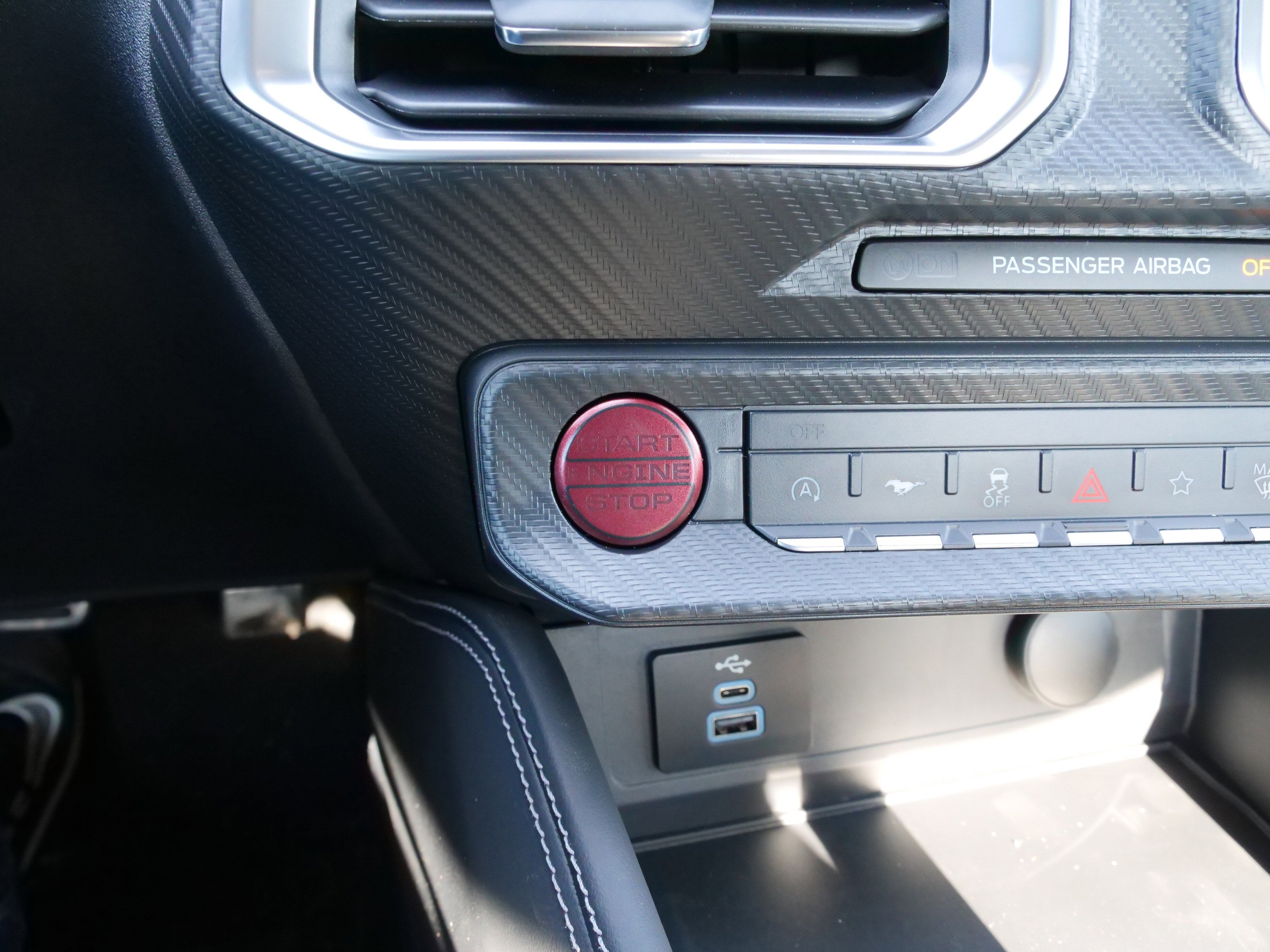 2026 Ford Mustang Premium