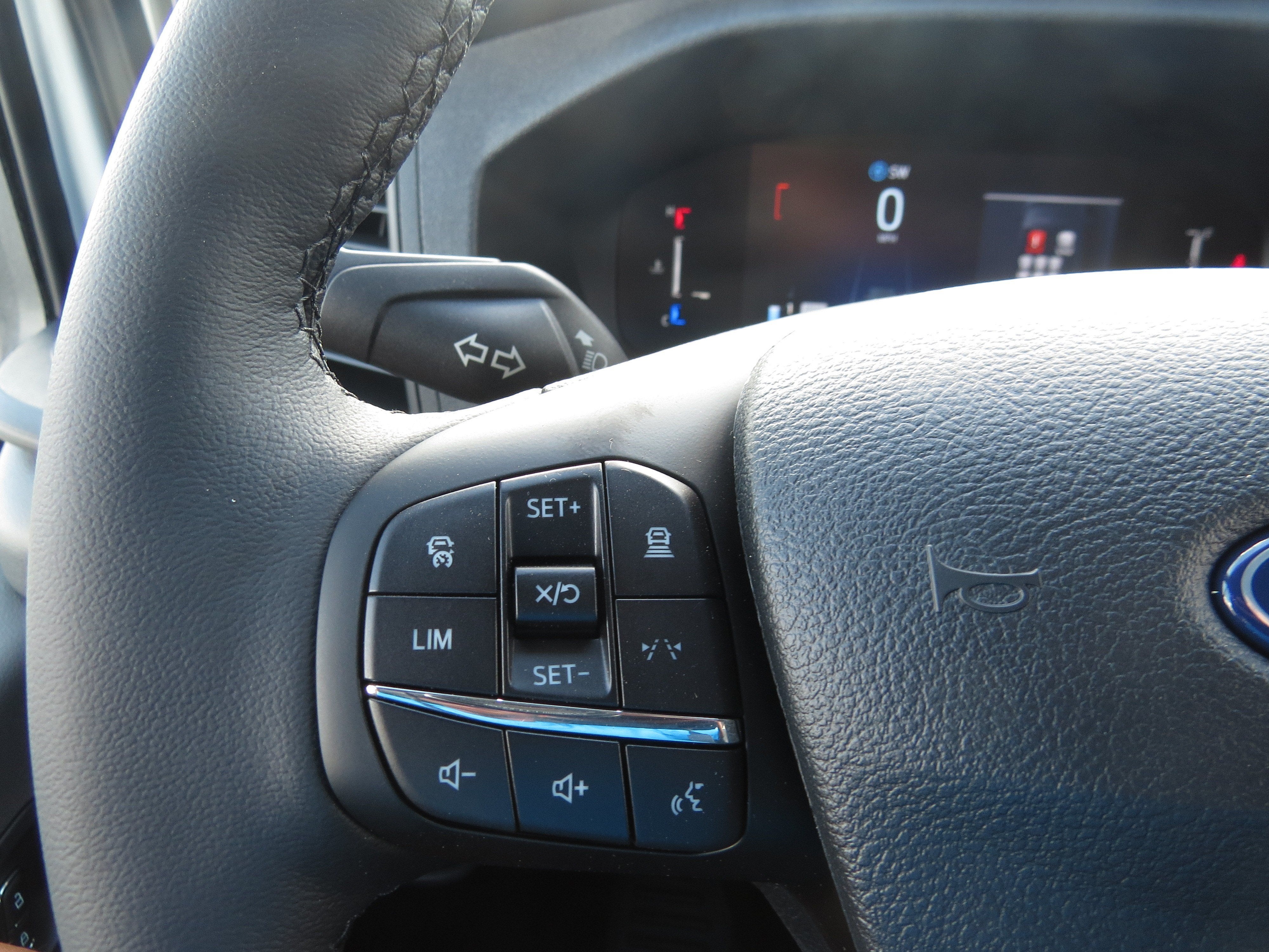 2027 Ford Transit Passenger Wagon XLT