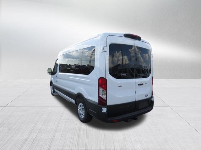 2027 Ford Transit Passenger Wagon XLT