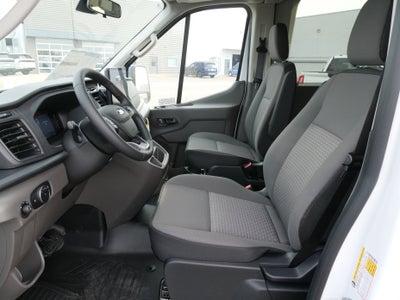 2026 Ford Transit Passenger Wagon XLT
