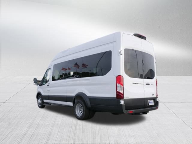 2026 Ford Transit Passenger Wagon XLT