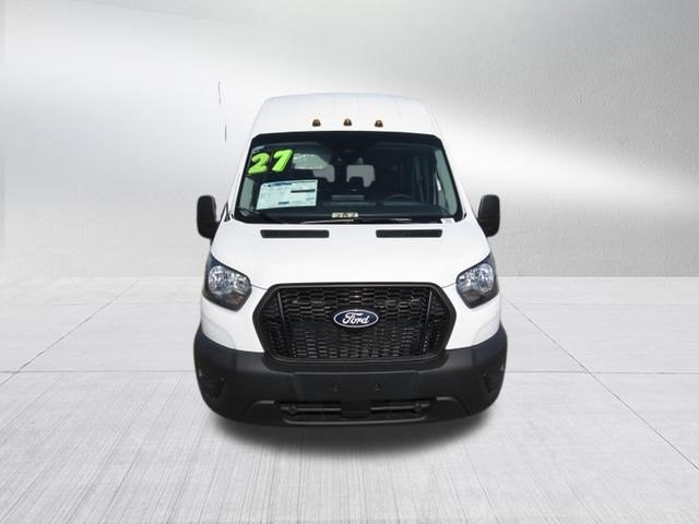 2027 Ford Transit Passenger Wagon XL