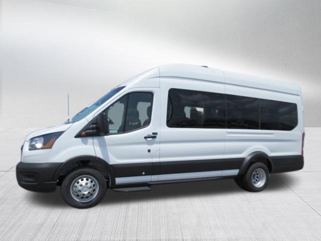 2026 Ford Transit Passenger Wagon XL