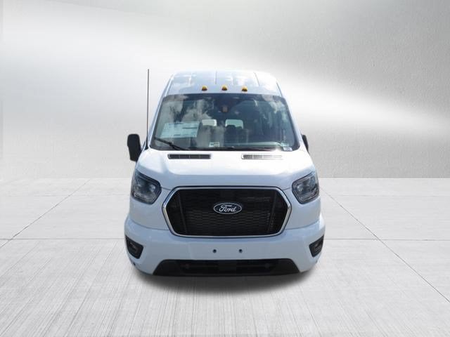 2027 Ford Transit Passenger Wagon XLT