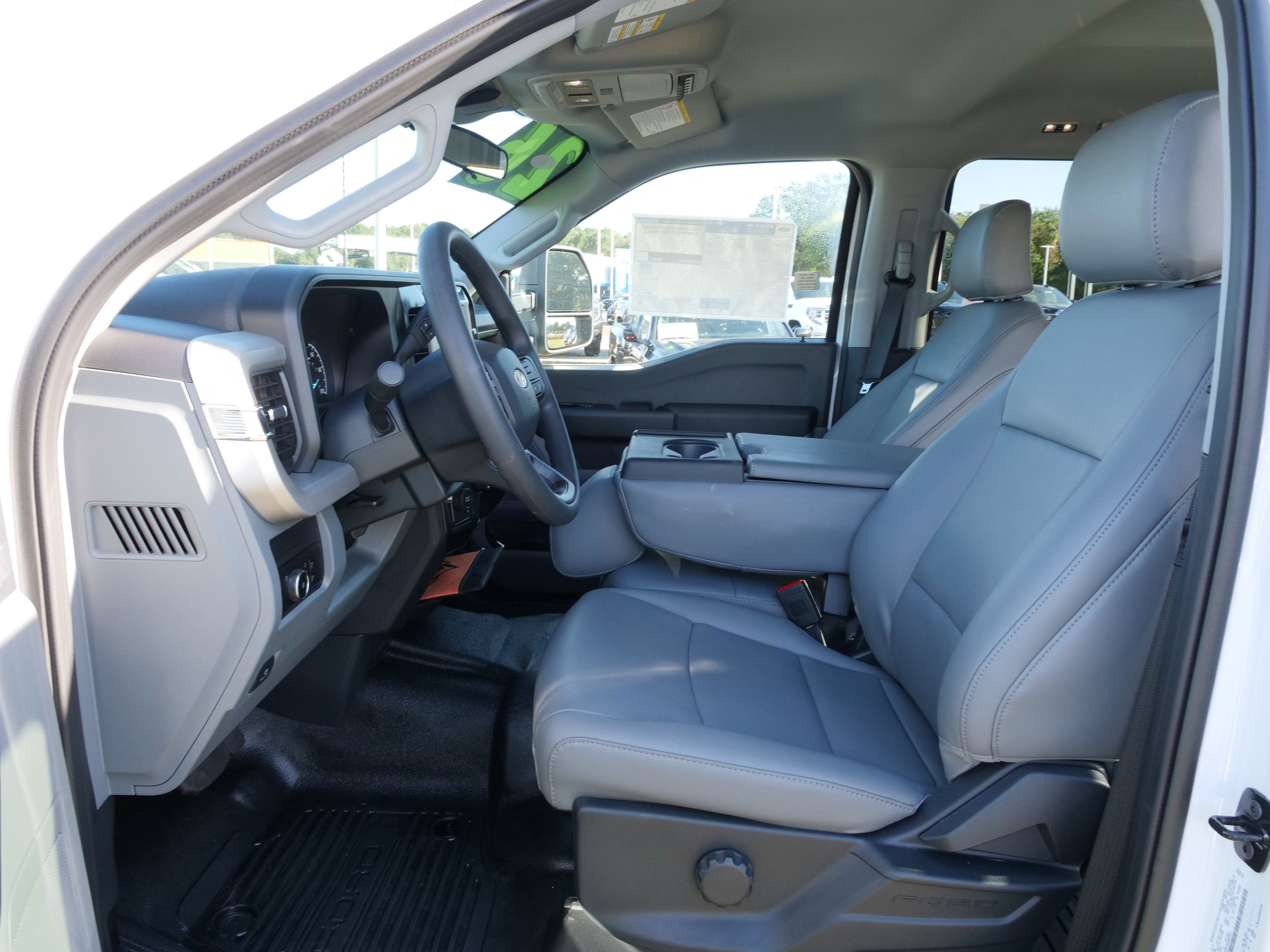 2026 Ford Super Duty F-450 DRW XL