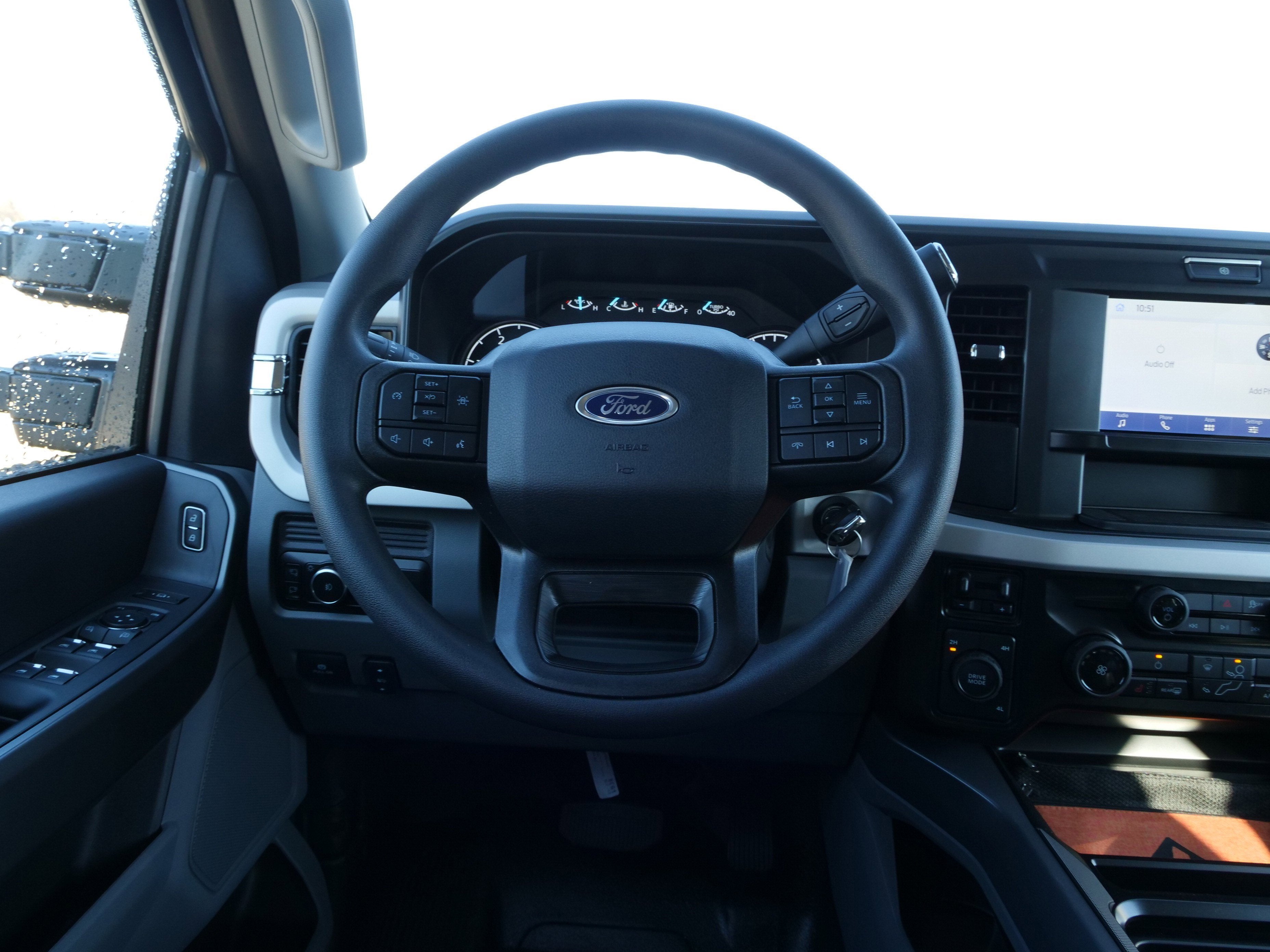 2026 Ford Super Duty F-450 DRW XLT