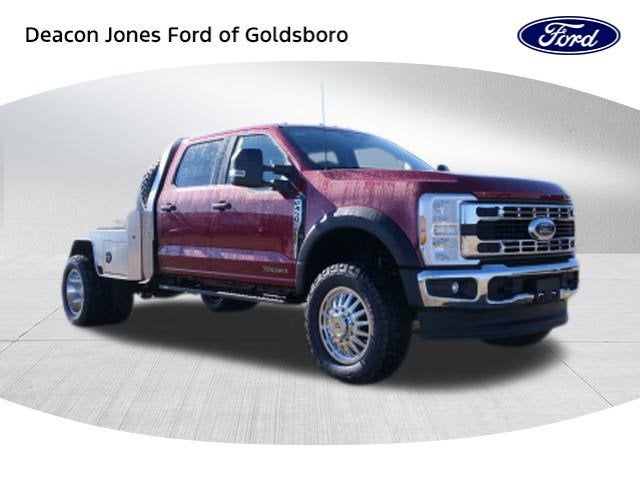 2026 Ford Super Duty F-450 DRW XLT