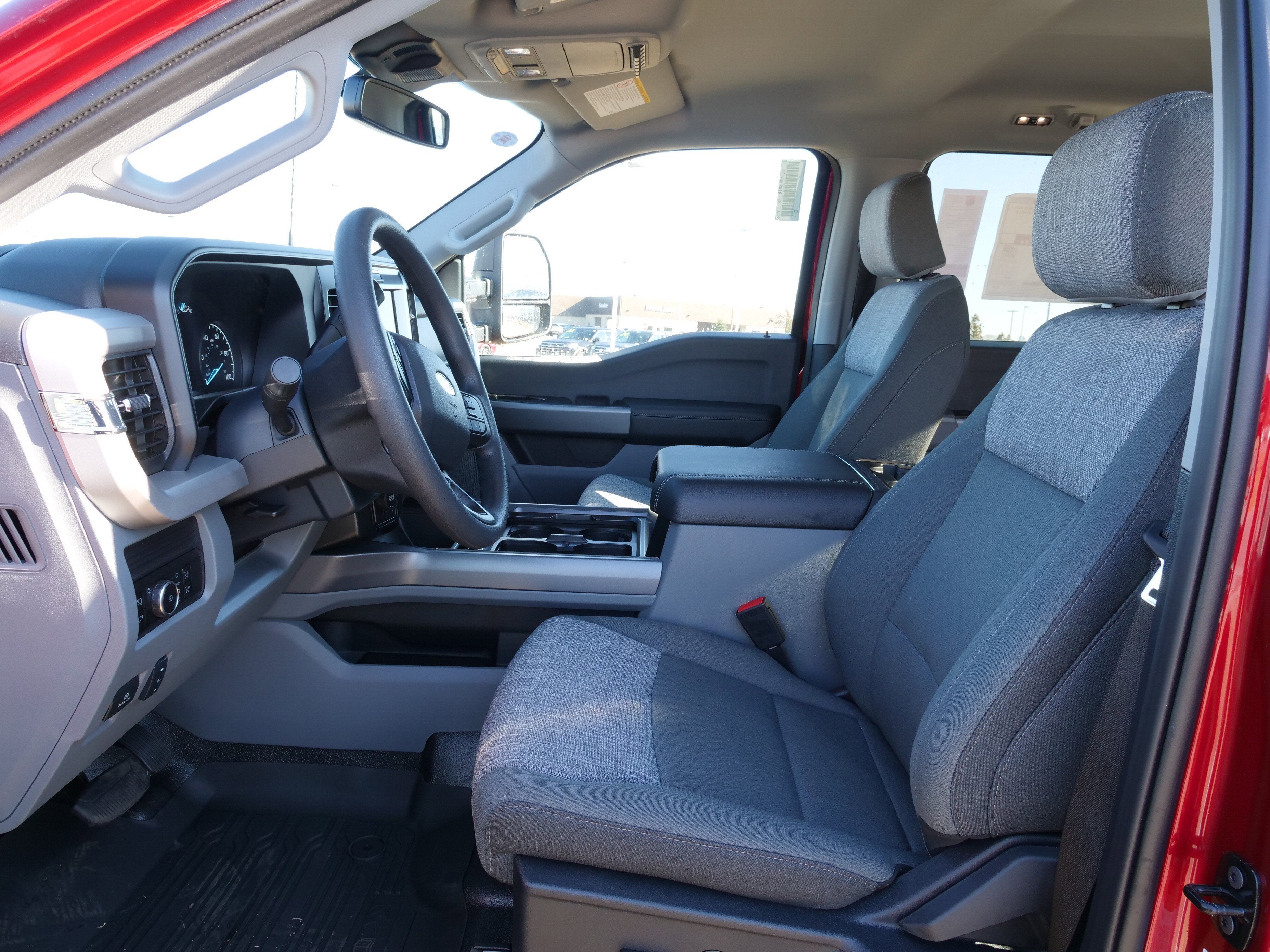 2026 Ford Super Duty F-450 DRW XLT