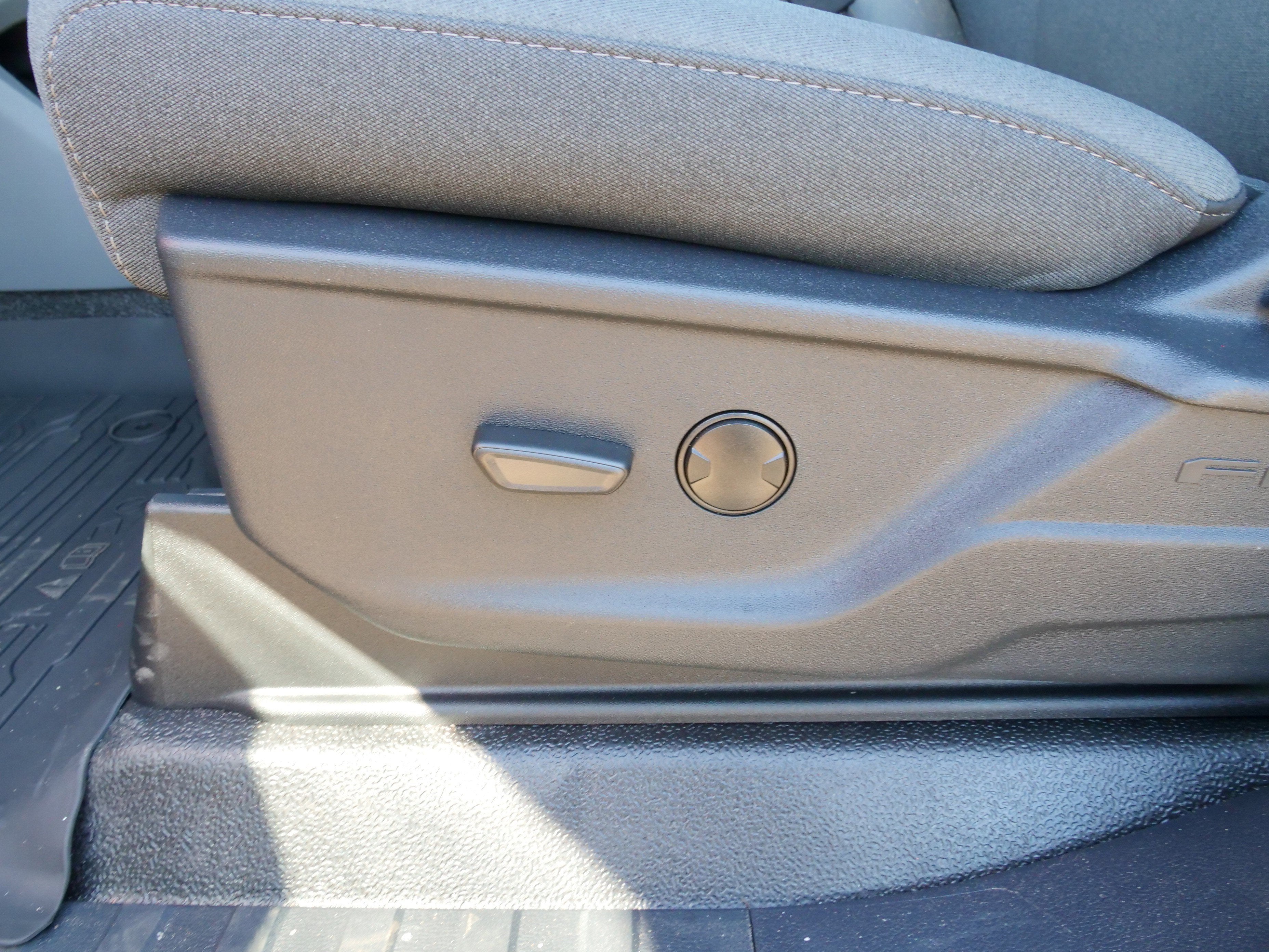 2026 Ford Super Duty F-450 DRW XLT