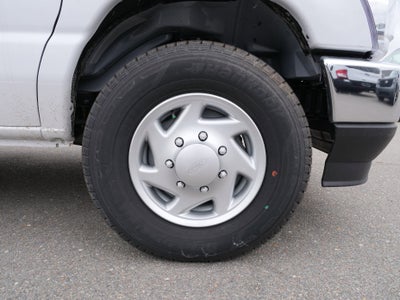 2026 Ford E-Series Cutaway Base