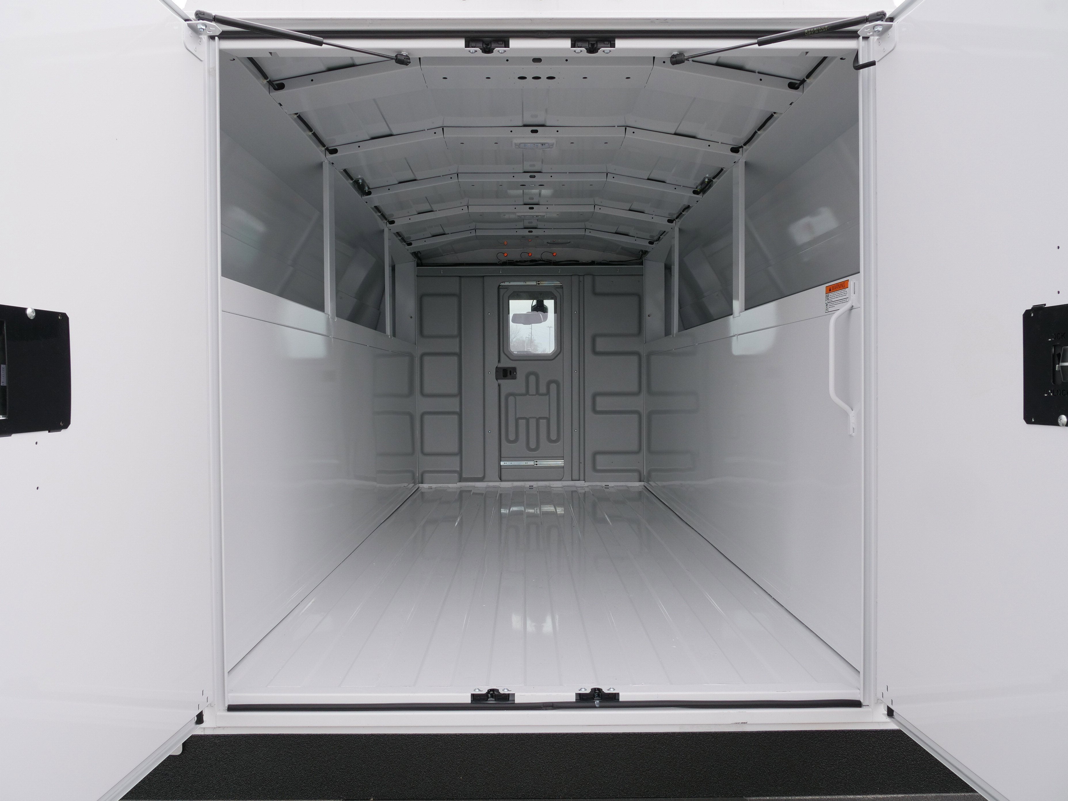 2026 Ford E-Series Cutaway Base