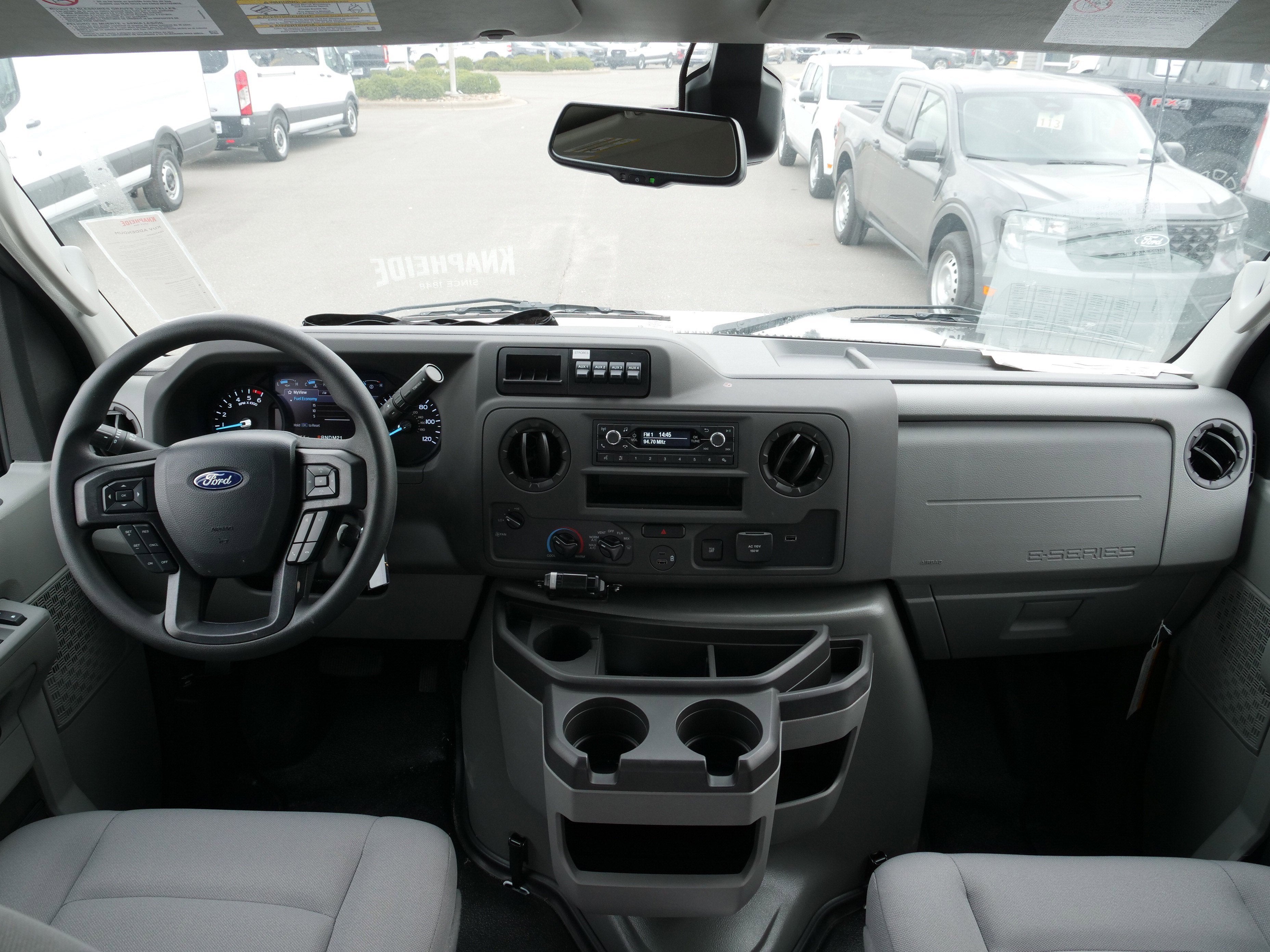 2026 Ford E-Series Cutaway Base