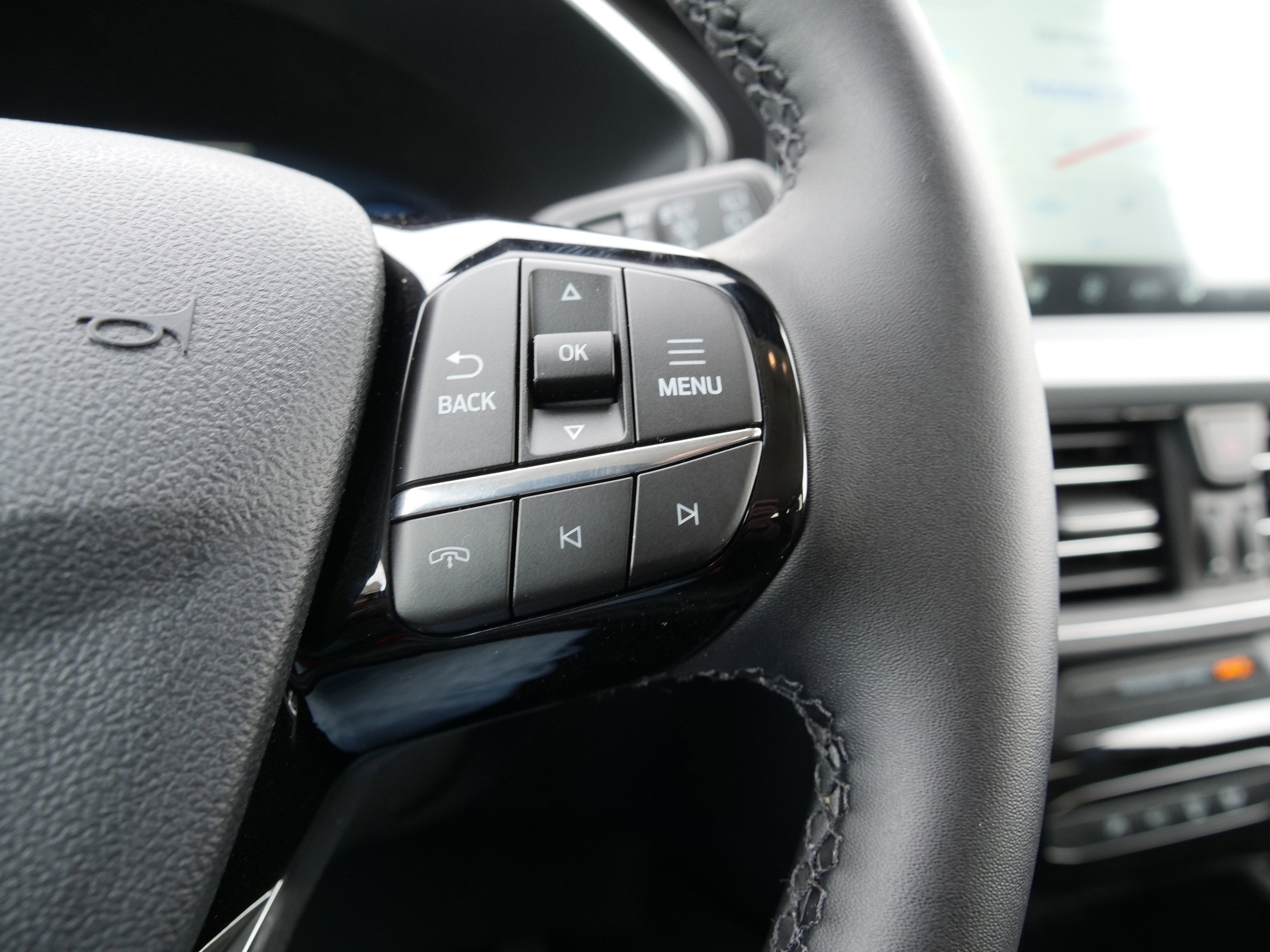 2026 Ford Escape Platinum