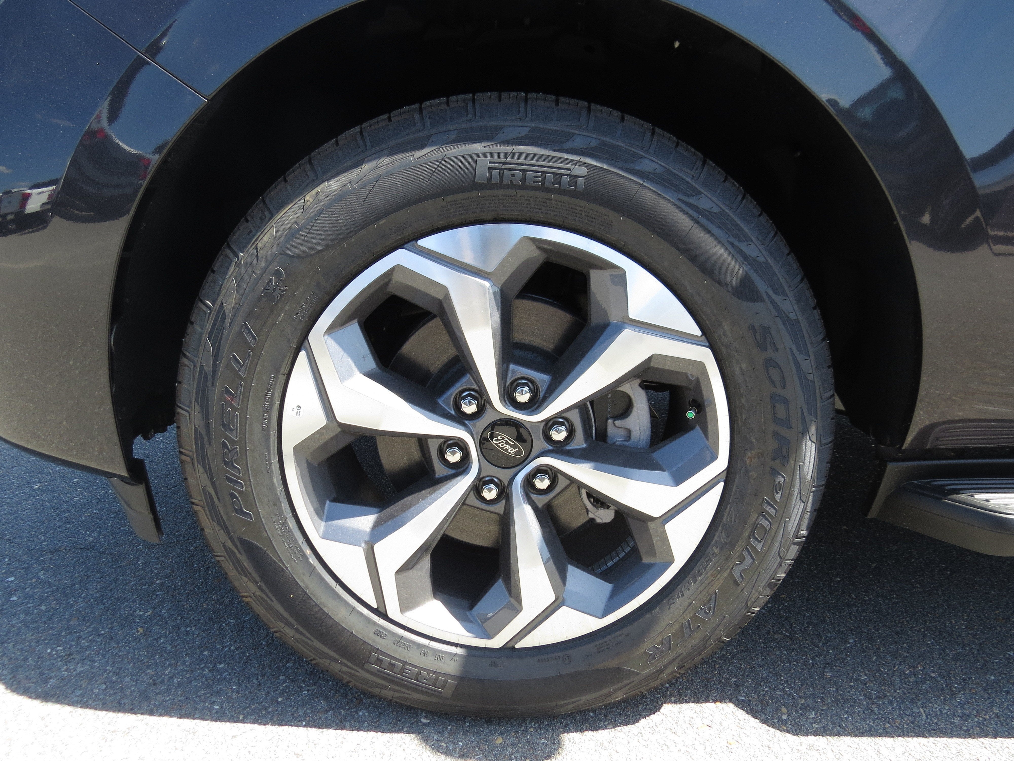 2027 Ford Expedition Max Active