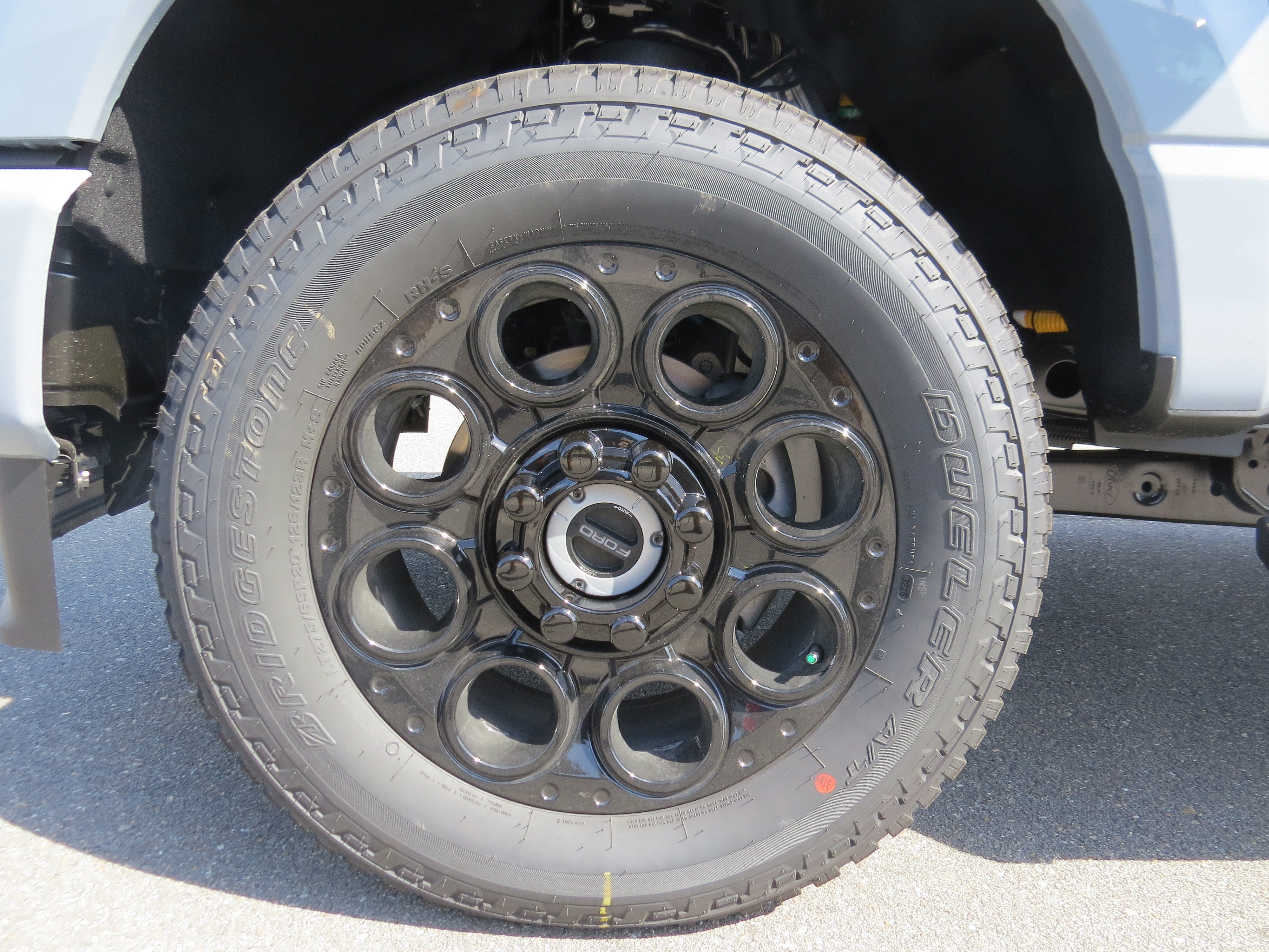 2027 Ford Super Duty F-250 SRW LARIAT