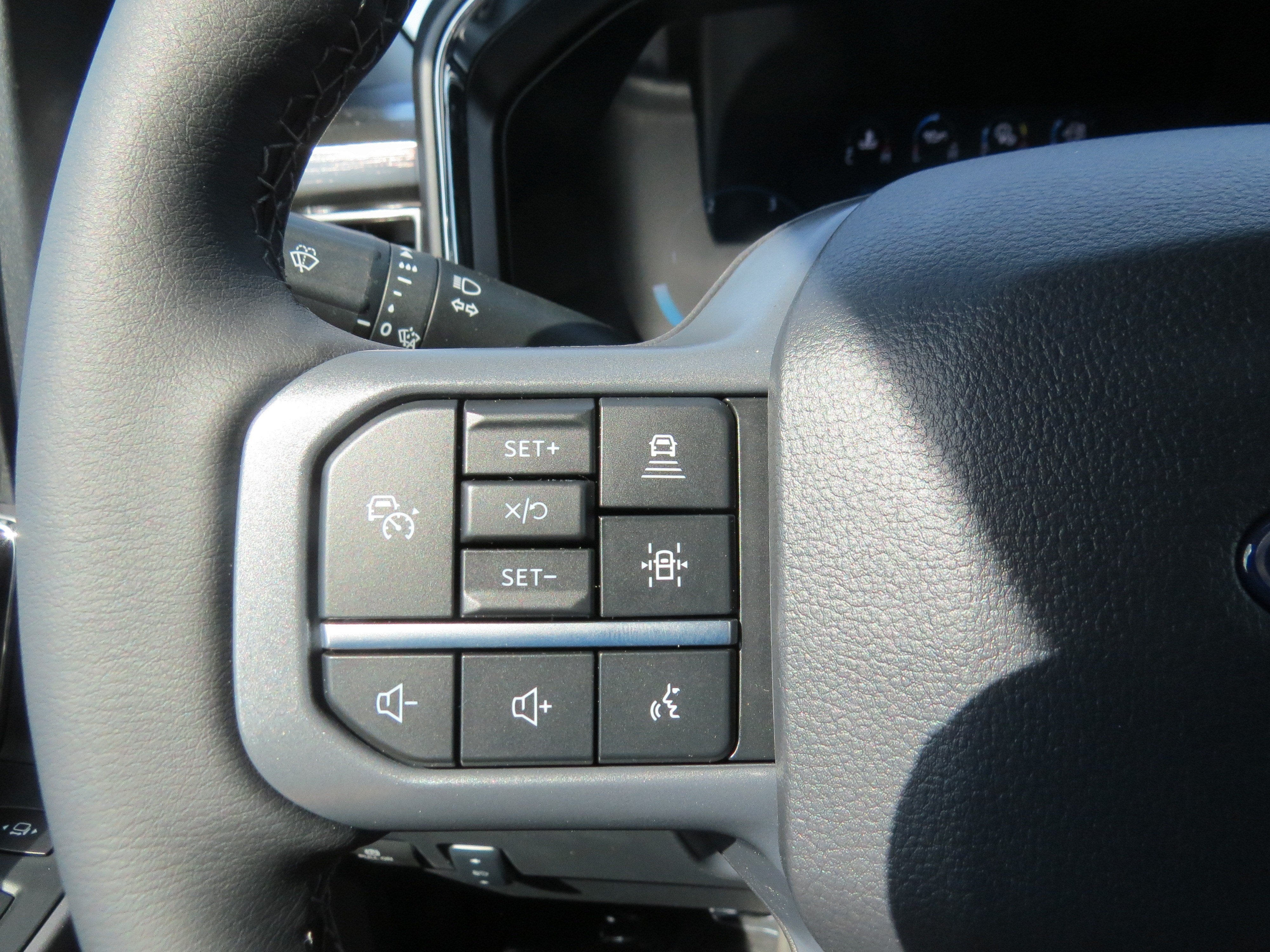 2027 Ford Super Duty F-250 SRW LARIAT