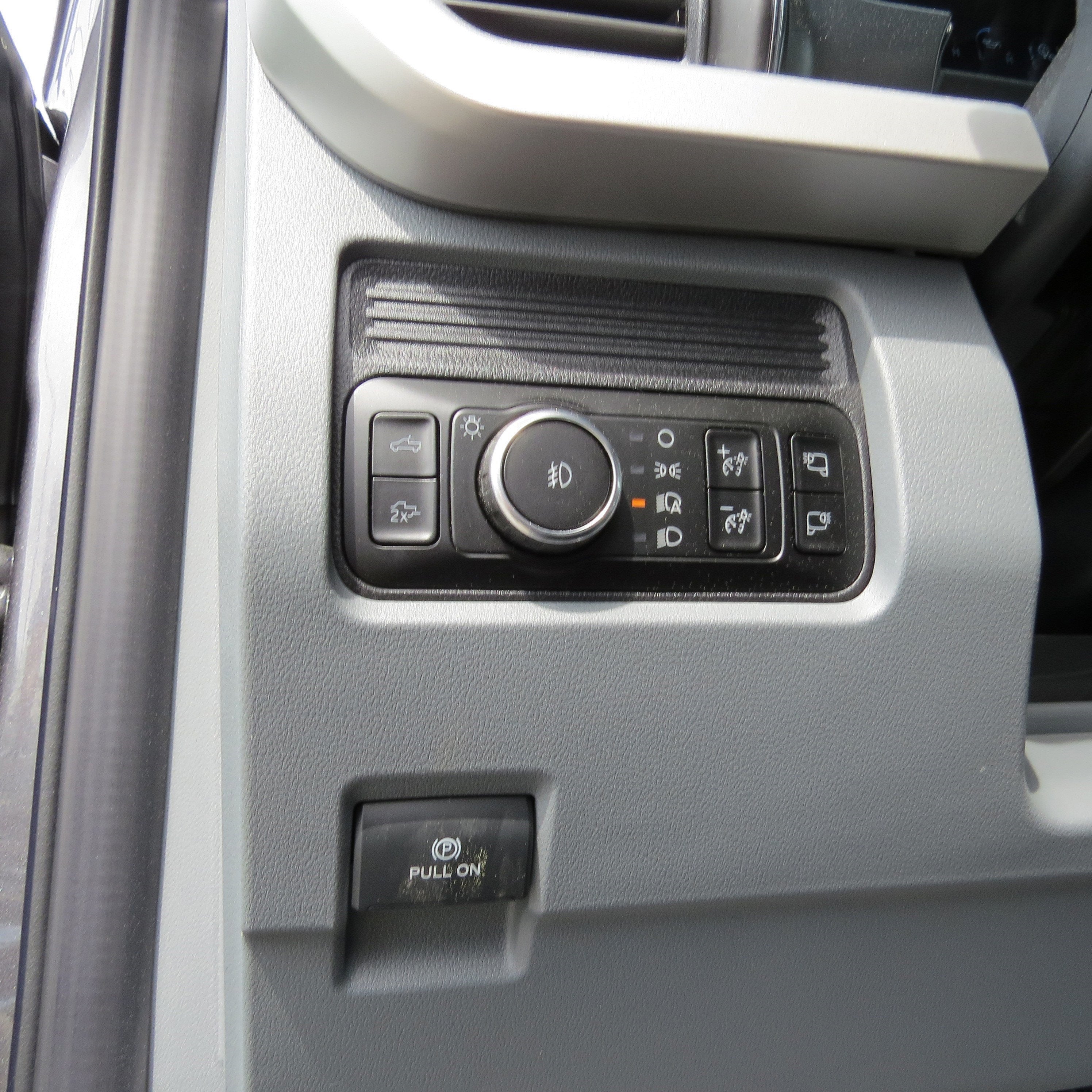 2025 Ford Super Duty F-250 SRW XLT